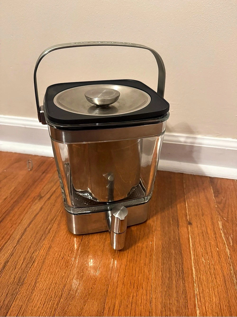 KitchenAid Glass Beverage Dispenser with Spigot